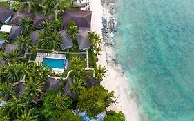 Cadlao Resort And Restaurant